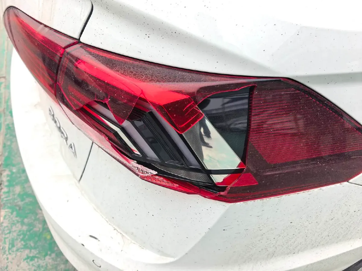 2021 Volkswagen Bora 1.5L 113HP L4 6AT,autocango,china used car exporter,china ev exporter,chinese used car exporter,chinese used ev exporter