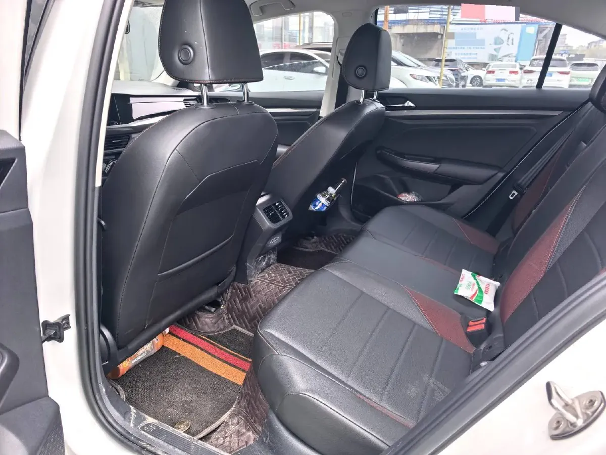 2021 Volkswagen Bora 1.5L 113HP L4 6AT,autocango,china used car exporter,china ev exporter,chinese used car exporter,chinese used ev exporter