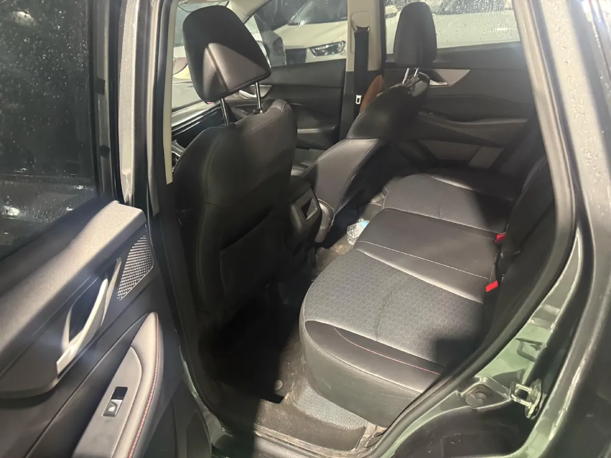 2022 ChangAn CS35 Plus 1.4T 160HP L4 7DCT,autocango,china used car exporter,china ev exporter,chinese used car exporter,chinese used ev exporter