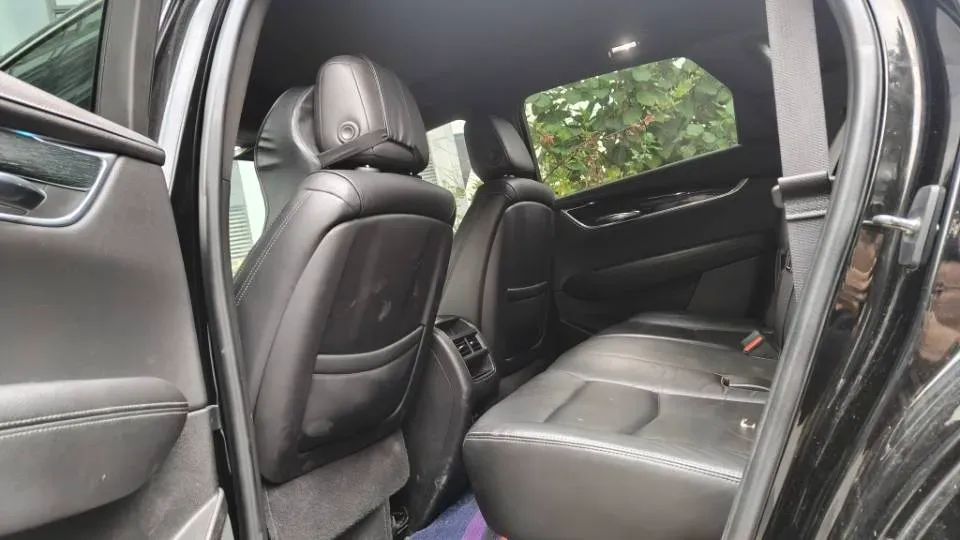 2020 Cadillac XT5 2.0T 237HP L4 9AT,autocango,china used car exporter,china ev exporter,chinese used car exporter,chinese used ev exporter