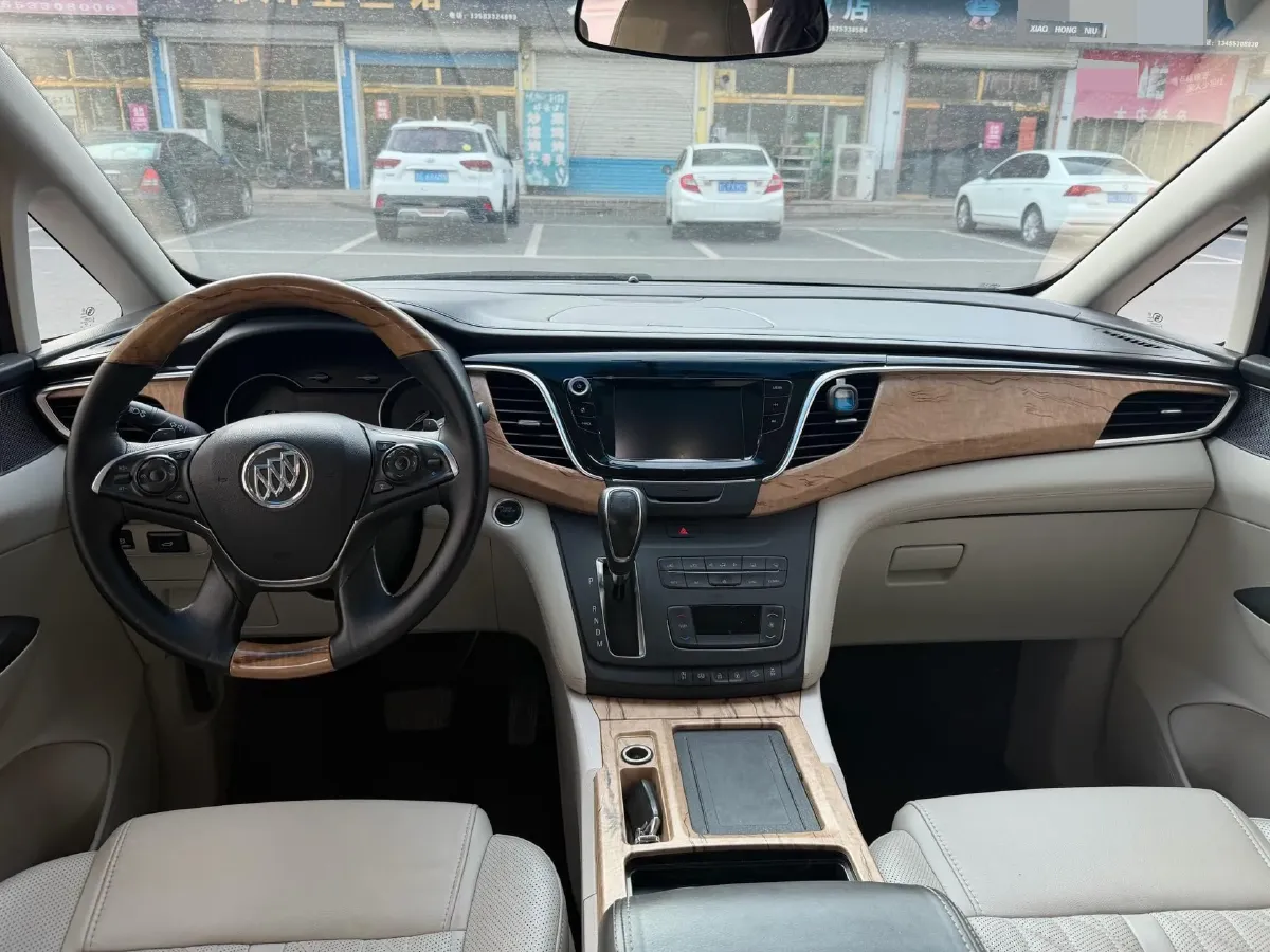 2018 Buick GL8 2.0T 260HP L4 6AT,autocango,china used car exporter,china ev exporter,chinese used car exporter,chinese used ev exporter
