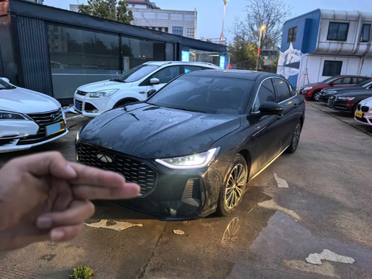 2025 Fulwin FulwinA8L 1.5T 156HP L4 1DHT PHEV 18.67KWH,autocango,china used car exporter,china ev exporter,chinese used car exporter,chinese used ev exporter