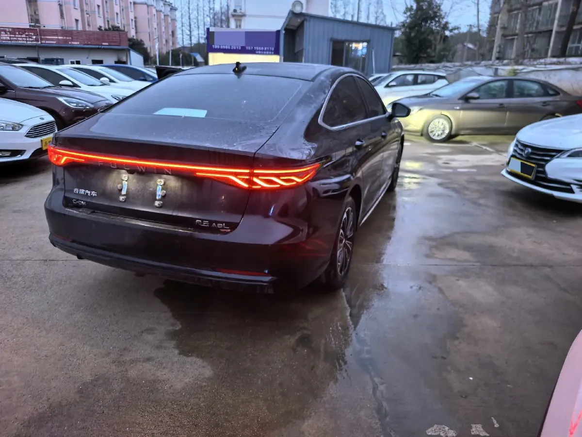 2025 Fulwin FulwinA8L 1.5T 156HP L4 1DHT PHEV 18.67KWH,autocango,china used car exporter,china ev exporter,chinese used car exporter,chinese used ev exporter