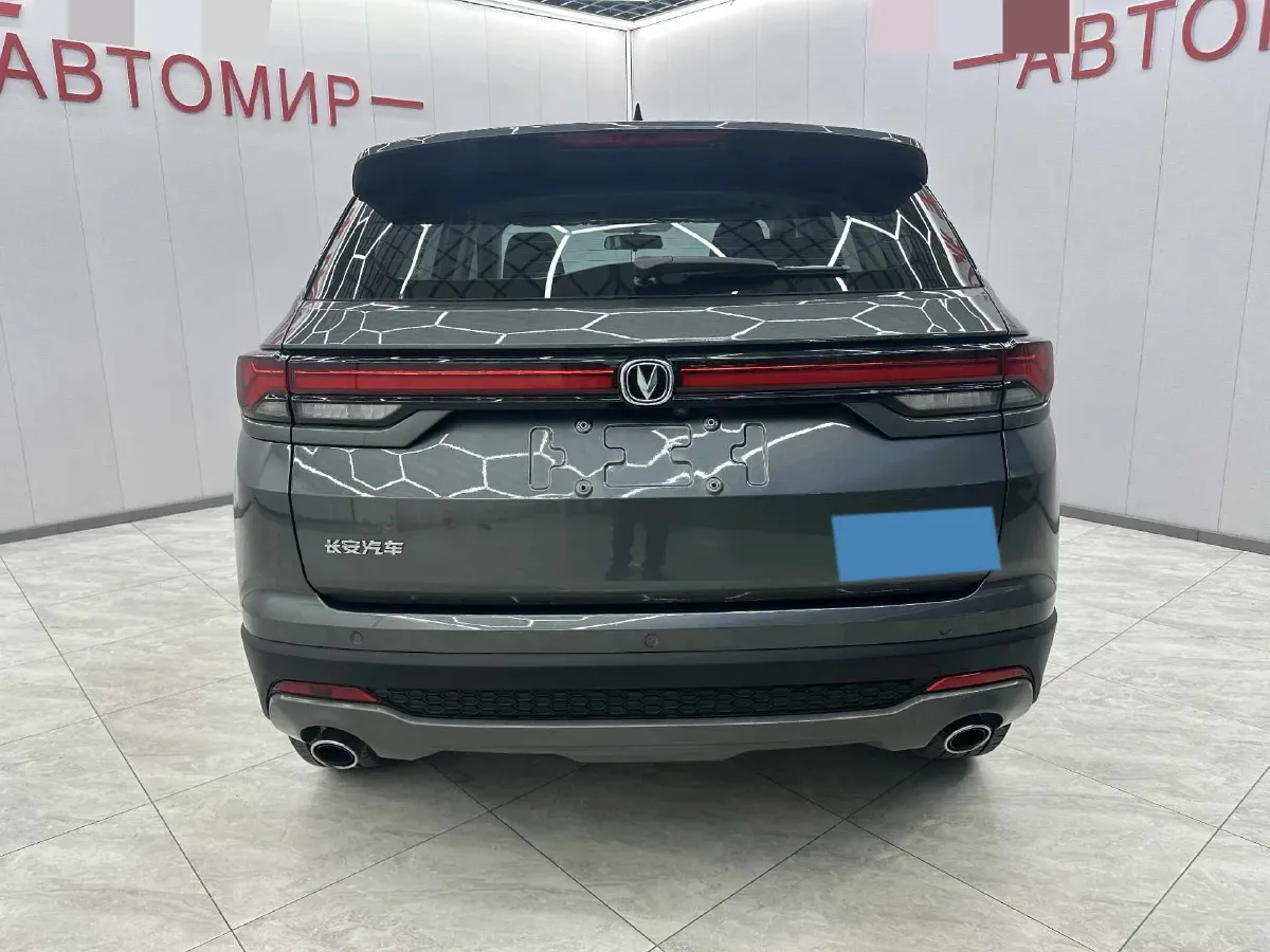 2021 ChangAn CS35 Plus 1.4T 160HP L4 7DCT,autocango,china used car exporter,china ev exporter,chinese used car exporter,chinese used ev exporter
