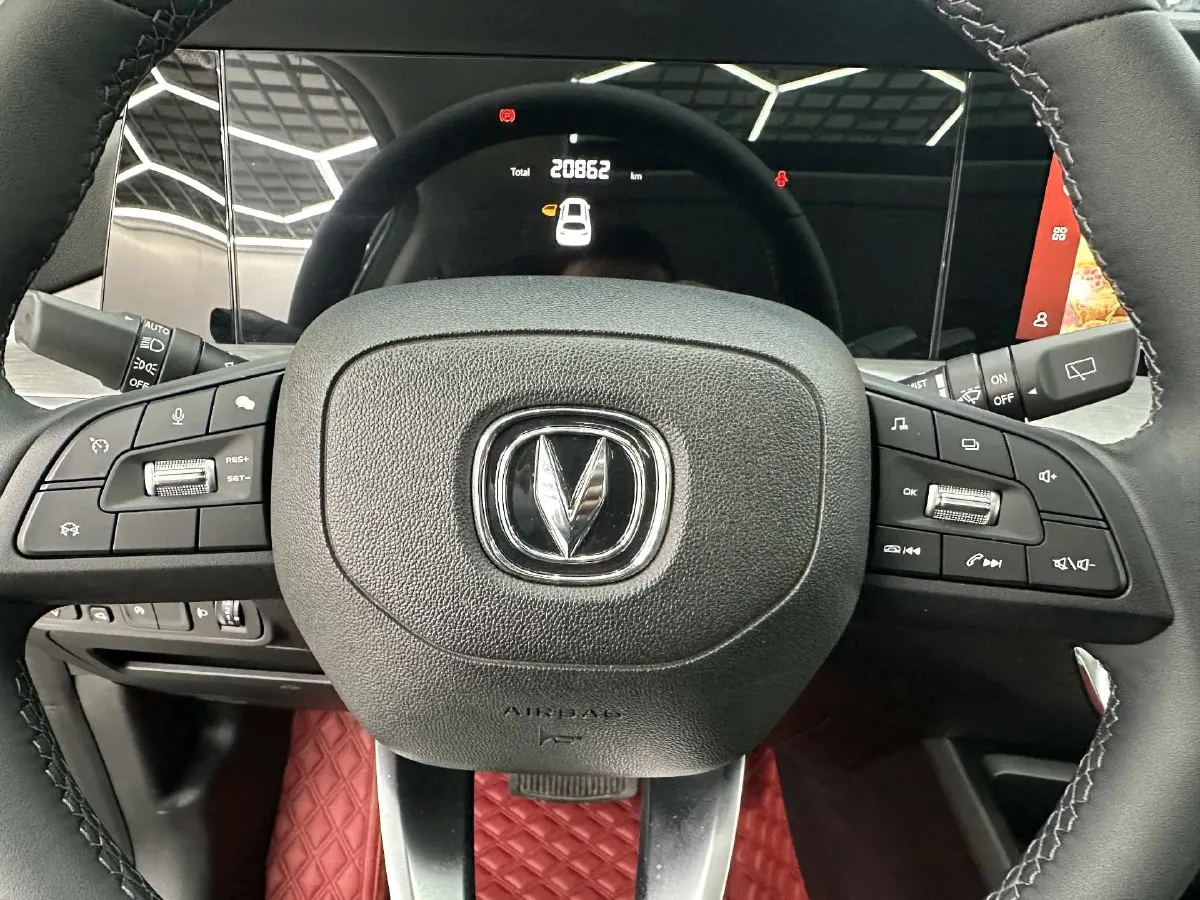 2021 ChangAn CS35 Plus 1.4T 160HP L4 7DCT,autocango,china used car exporter,china ev exporter,chinese used car exporter,chinese used ev exporter