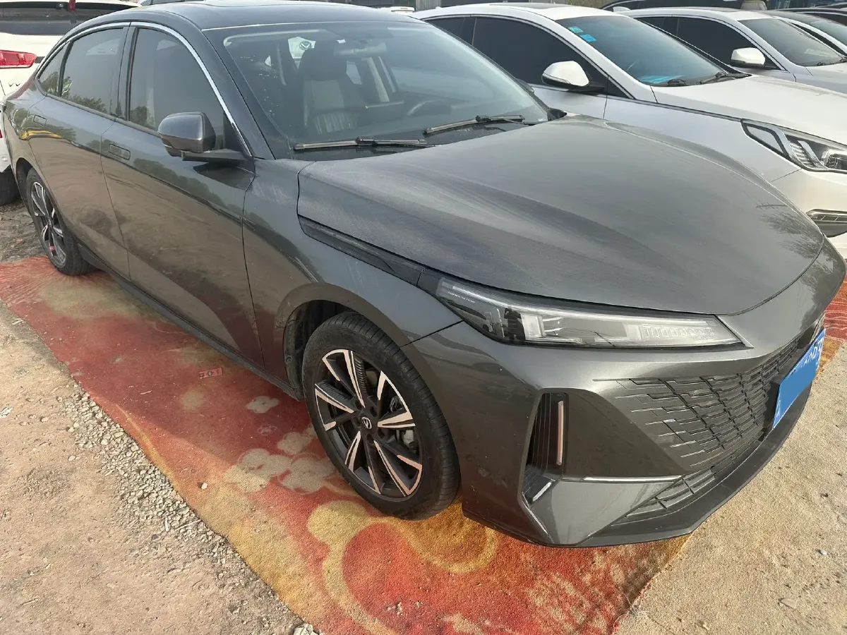 2023 ChangAn Oshan Z6 1.5T 188HP L4 7DCT,autocango,china used car exporter,china ev exporter,chinese used car exporter,chinese used ev exporter