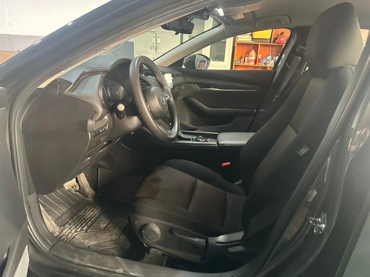 2021 Mazda 3 Axela 2.0L 158HP L4 6AT,autocango,china used car exporter,china ev exporter,chinese used car exporter,chinese used ev exporter