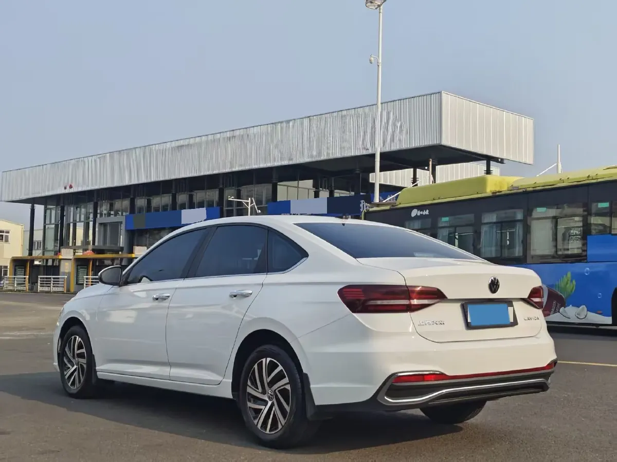 2023 Volkswagen Lavida 1.5L 113HP L4 6AT,autocango,china used car exporter,china ev exporter,chinese used car exporter,chinese used ev exporter