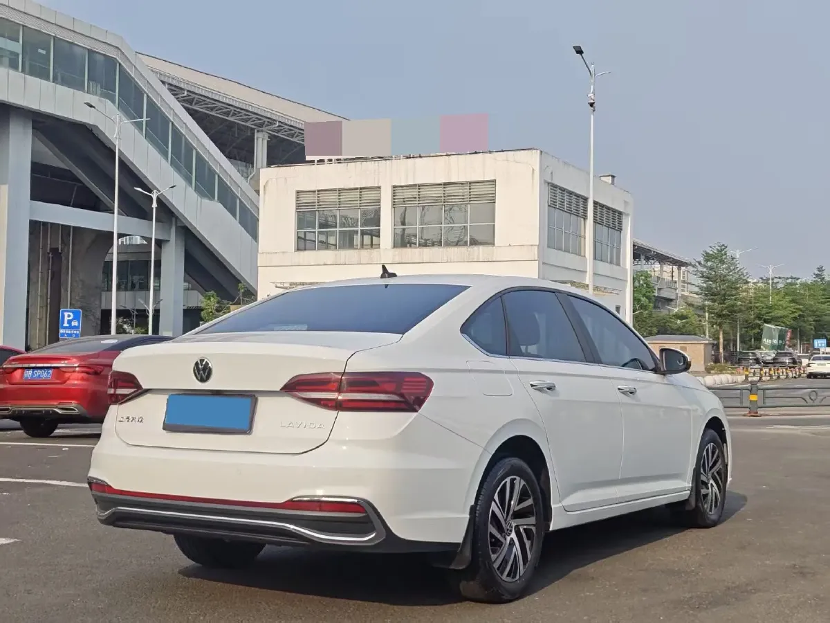 2023 Volkswagen Lavida 1.5L 113HP L4 6AT,autocango,china used car exporter,china ev exporter,chinese used car exporter,chinese used ev exporter