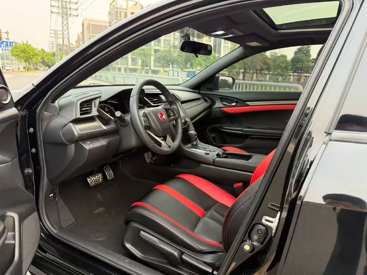 2021 Honda Civic 1.5T 177HP L4 CVT,autocango,china used car exporter,china ev exporter,chinese used car exporter,chinese used ev exporter