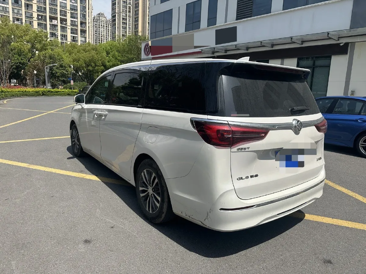 2021 Buick GL8 2.0T 237HP L4 9AT,autocango,china used car exporter,china ev exporter,chinese used car exporter,chinese used ev exporter
