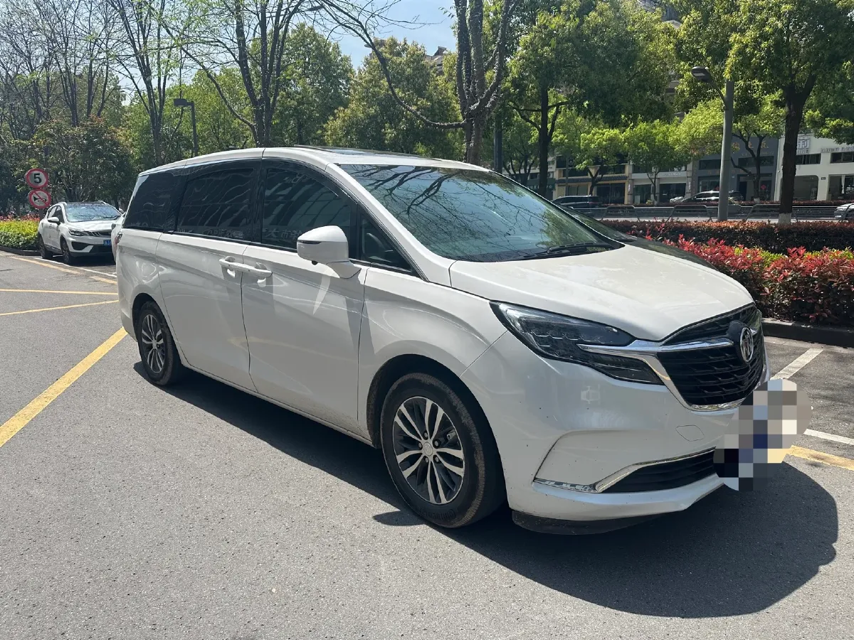 2021 Buick GL8 2.0T 237HP L4 9AT,autocango,china used car exporter,china ev exporter,chinese used car exporter,chinese used ev exporter