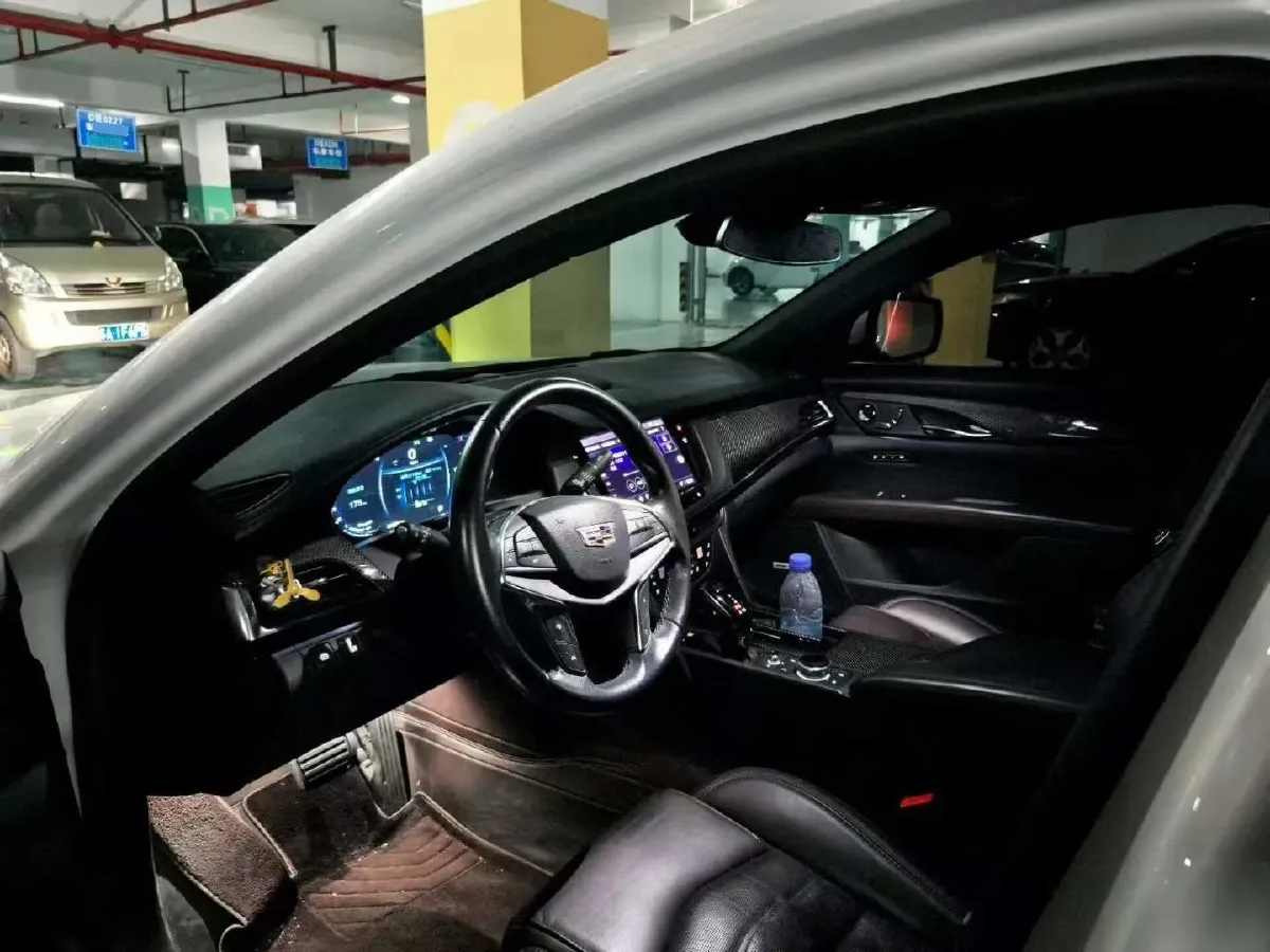 2022 Cadillac CT6 2.0T 237HP L4 10AT,autocango,china used car exporter,china ev exporter,chinese used car exporter,chinese used ev exporter