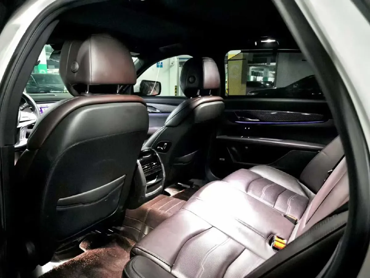 2022 Cadillac CT6 2.0T 237HP L4 10AT,autocango,china used car exporter,china ev exporter,chinese used car exporter,chinese used ev exporter