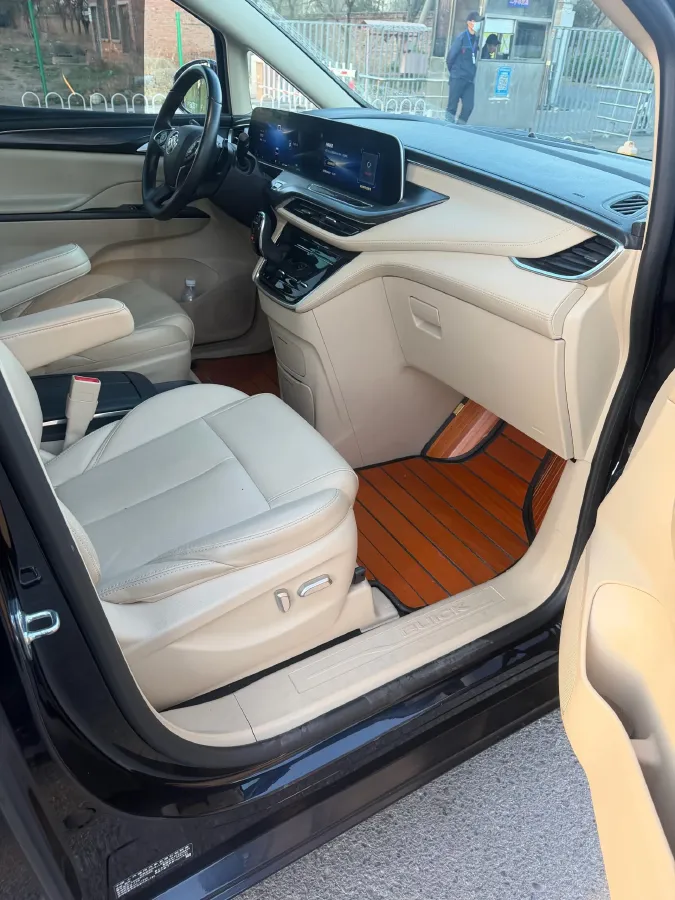 2023 Buick GL8 2.0T 237HP L4 9AT,autocango,china used car exporter,china ev exporter,chinese used car exporter,chinese used ev exporter