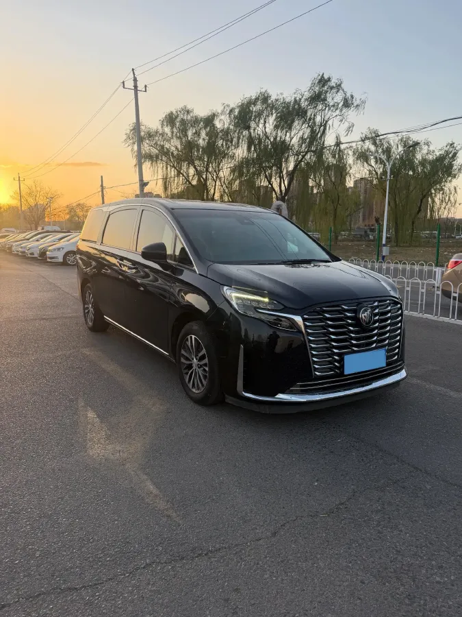 2023 Buick GL8 2.0T 237HP L4 9AT,autocango,china used car exporter,china ev exporter,chinese used car exporter,chinese used ev exporter