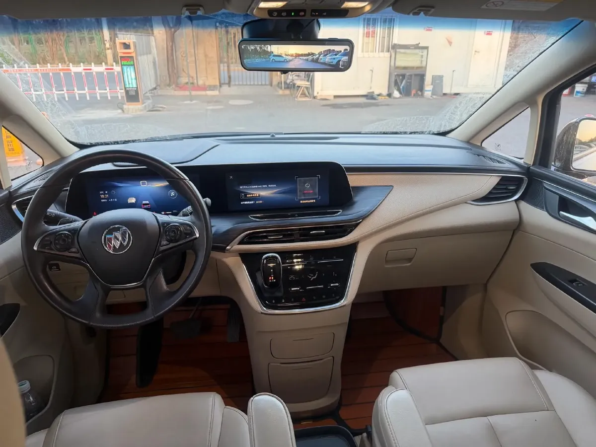 2023 Buick GL8 2.0T 237HP L4 9AT,autocango,china used car exporter,china ev exporter,chinese used car exporter,chinese used ev exporter