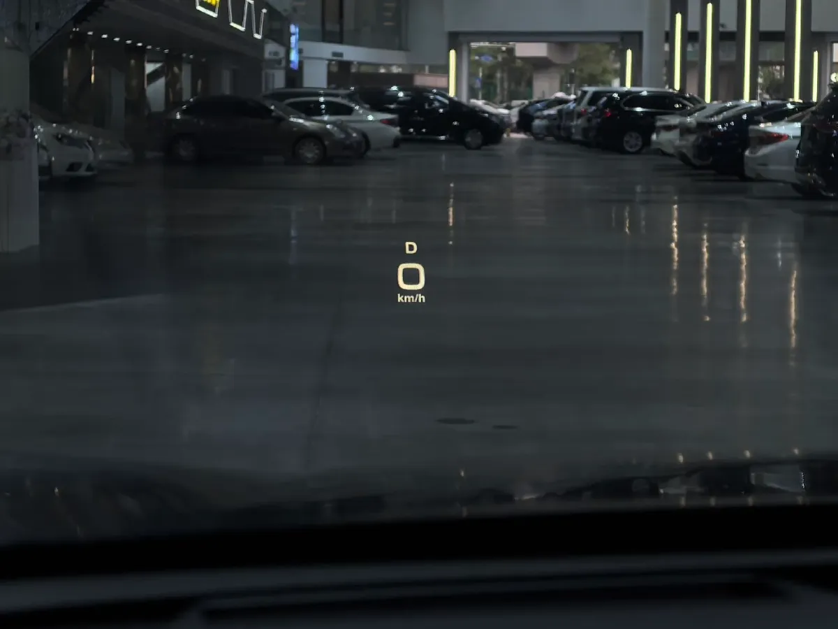 2022 HongQi HS5 2.0T 224HP L4 6AT,autocango,china used car exporter,china ev exporter,chinese used car exporter,chinese used ev exporter