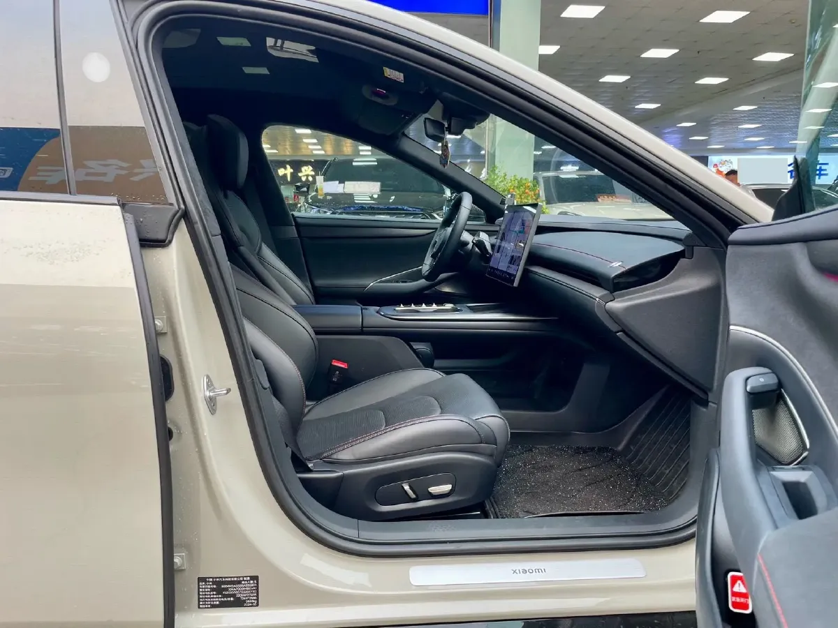 2024 MI SU7 BEV 101KWH,autocango,china used car exporter,china ev exporter,chinese used car exporter,chinese used ev exporter