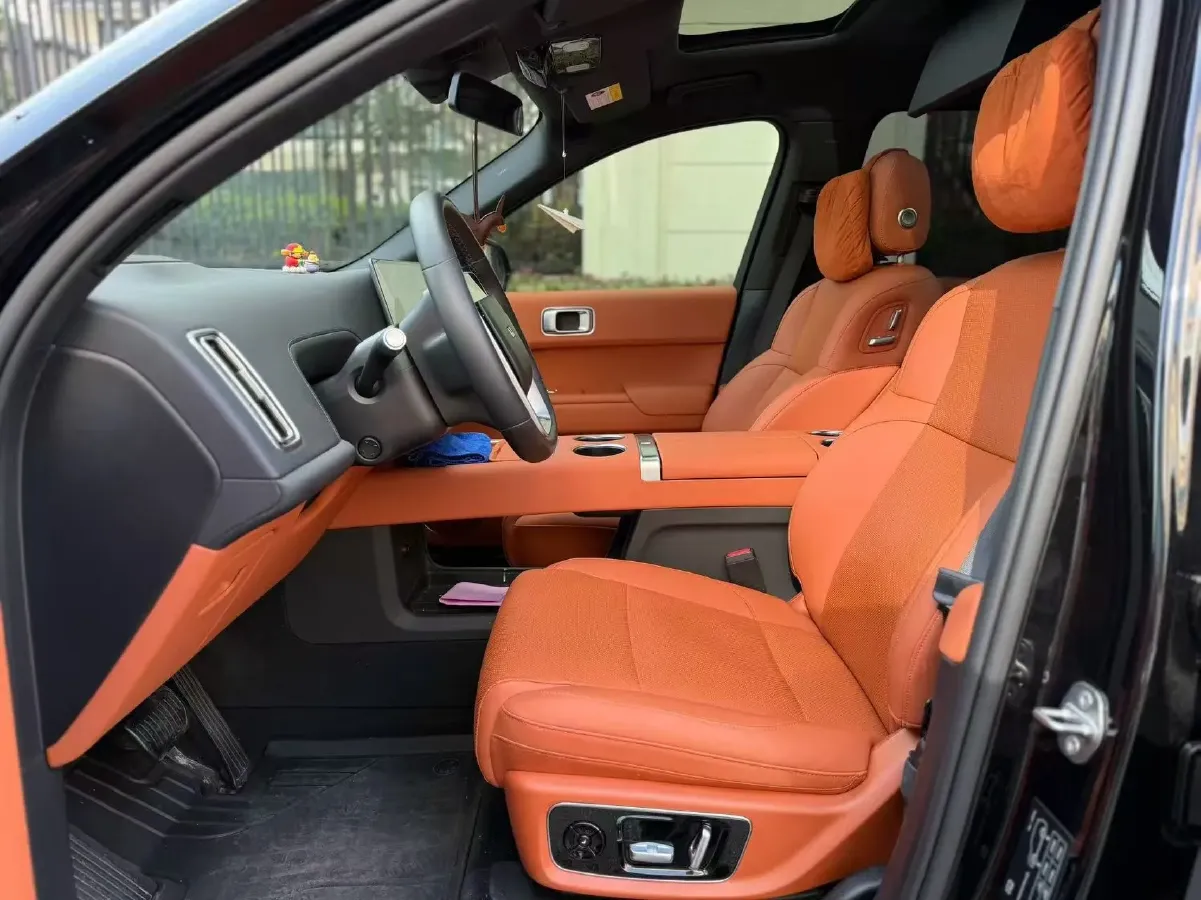 2024 Li L9 Range Extended 154HP REEV 52.3KWH,autocango,china used car exporter,china ev exporter,chinese used car exporter,chinese used ev exporter