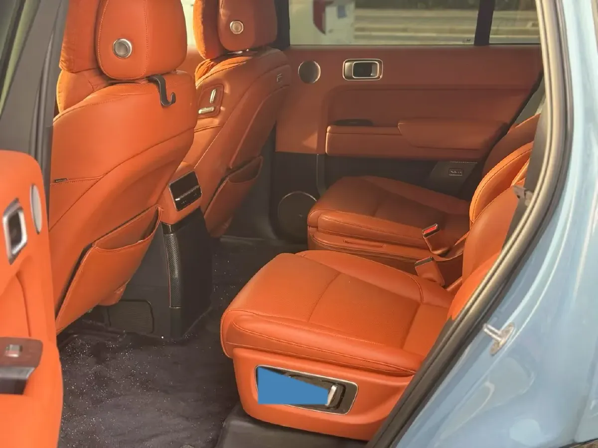 2022 Li L9 Range Extended 154HP REEV 42.6KWH,autocango,china used car exporter,china ev exporter,chinese used car exporter,chinese used ev exporter