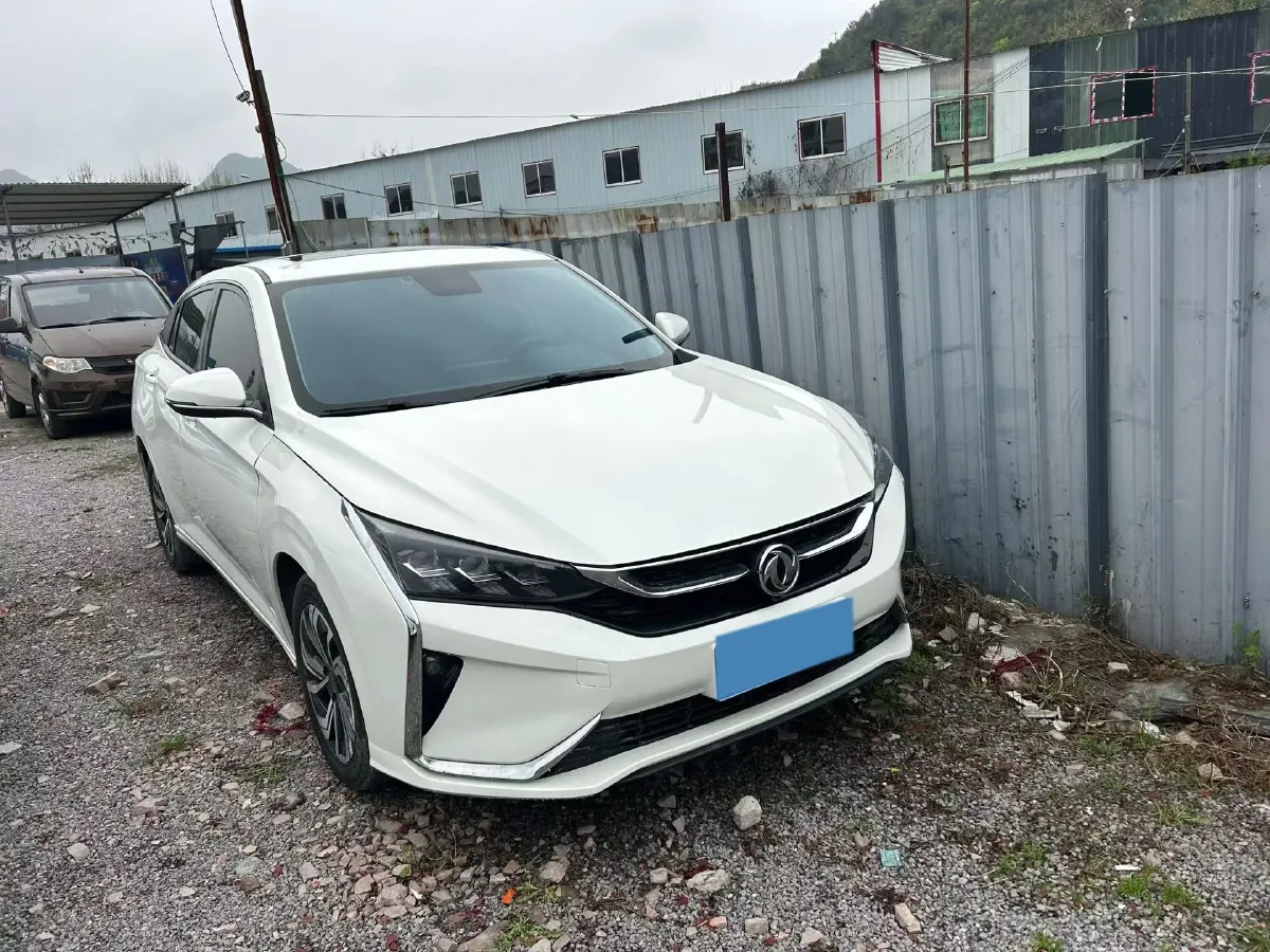 2021 DongFeng Aeolus YiXuan 1.5T 150HP L4 6DCT,autocango,china used car exporter,china ev exporter,chinese used car exporter,chinese used ev exporter