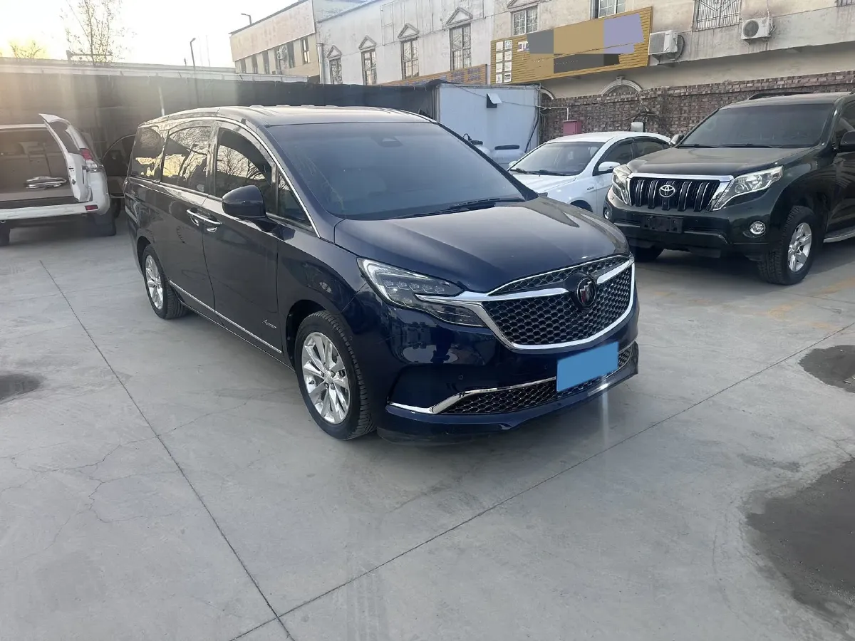 2020 Buick GL8 2.0T 237HP L4 9AT,autocango,china used car exporter,china ev exporter,chinese used car exporter,chinese used ev exporter