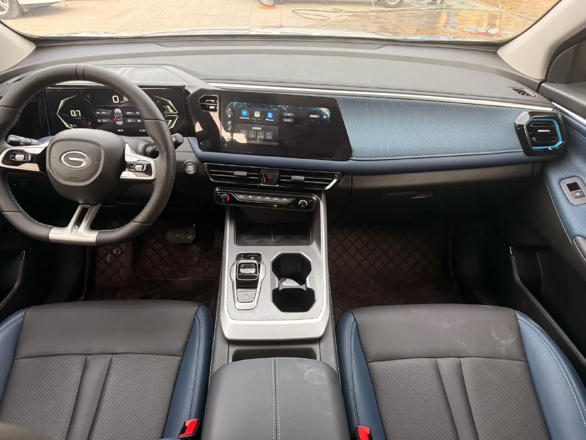 2023 GAC Trumpchi GS3 1.5T 177HP L4 7DCT,autocango,china used car exporter,china ev exporter,chinese used car exporter,chinese used ev exporter