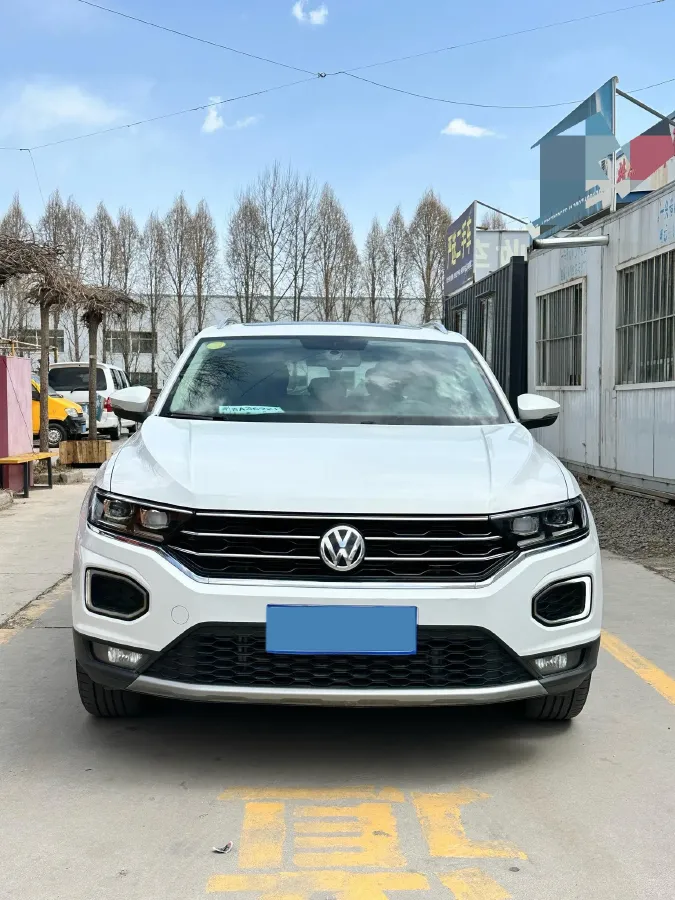 2019 Volkswagen T-Roc 1.4T 150HP L4 7DCT,autocango,china used car exporter,china ev exporter,chinese used car exporter,chinese used ev exporter