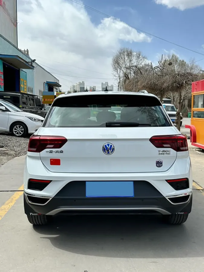 2019 Volkswagen T-Roc 1.4T 150HP L4 7DCT,autocango,china used car exporter,china ev exporter,chinese used car exporter,chinese used ev exporter