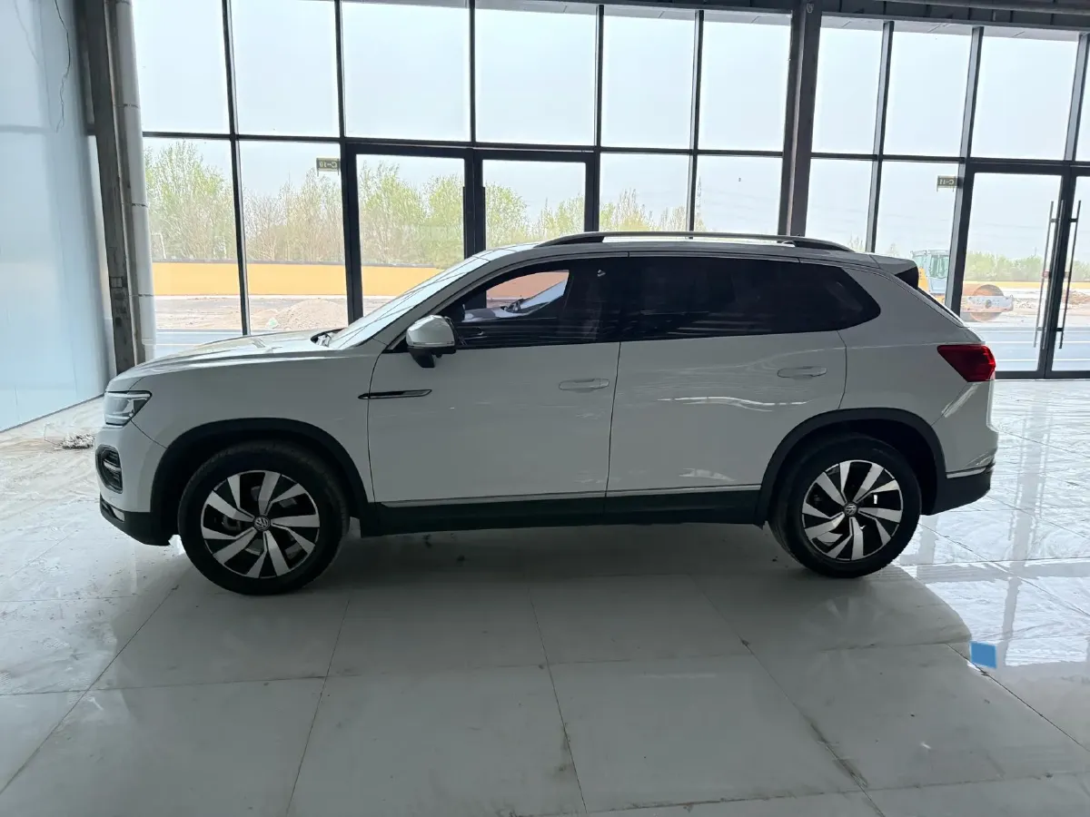 2021 Volkswagen Tayron 2.0T 186HP L4 7DCT,autocango,china used car exporter,china ev exporter,chinese used car exporter,chinese used ev exporter