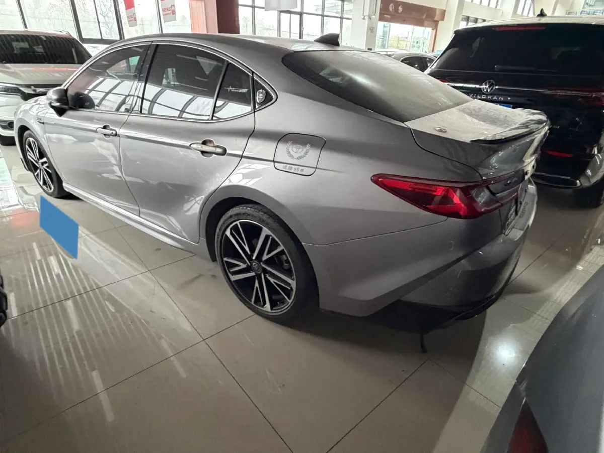 2024 Toyota Camry 2.0L 152HP L4 E-CVT Hybrid,autocango,china used car exporter,china ev exporter,chinese used car exporter,chinese used ev exporter