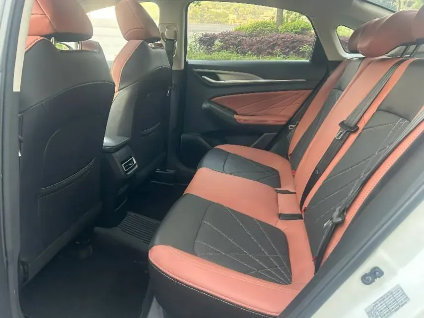 2022 ChangAn Eado 1.4T 160HP L4 7DCT,autocango,china used car exporter,china ev exporter,chinese used car exporter,chinese used ev exporter