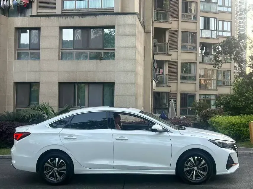 2022 ChangAn Eado 1.4T 160HP L4 7DCT,autocango,china used car exporter,china ev exporter,chinese used car exporter,chinese used ev exporter