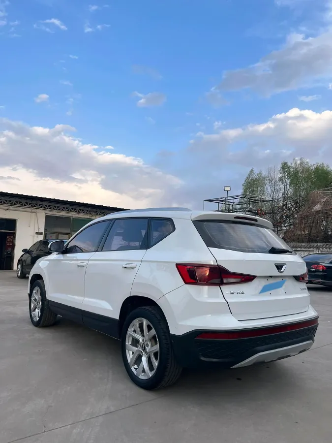 2023 Jetta VS5 1.4T 150HP L4 6AT,autocango,china used car exporter,china ev exporter,chinese used car exporter,chinese used ev exporter