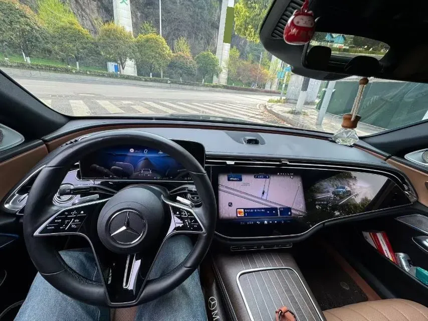 2024 Mercedes-Benz E Class 2.0T 258HP L4 9AT,autocango,china used car exporter,china ev exporter,chinese used car exporter,chinese used ev exporter