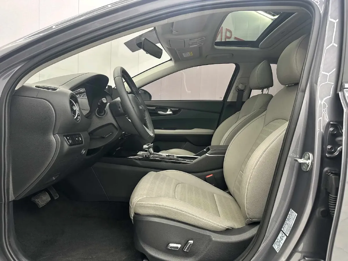 2023 Kia K3 1.5L 115HP L4 CVT,autocango,china used car exporter,china ev exporter,chinese used car exporter,chinese used ev exporter