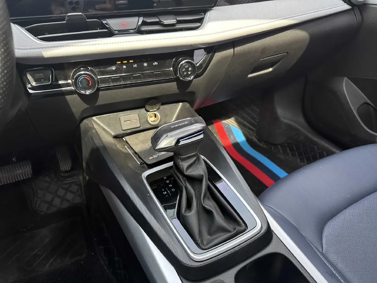 2023 Chevrolet Monza 1.5L 113HP L4 6DCT,autocango,china used car exporter,china ev exporter,chinese used car exporter,chinese used ev exporter