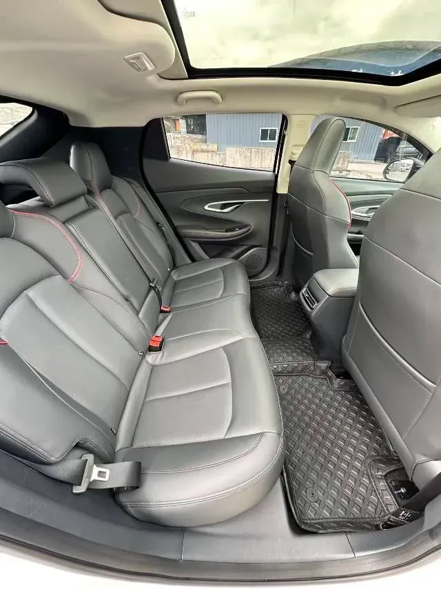 2022 ChangAn UNI-T 1.5T 188HP L4 7DCT,autocango,china used car exporter,china ev exporter,chinese used car exporter,chinese used ev exporter