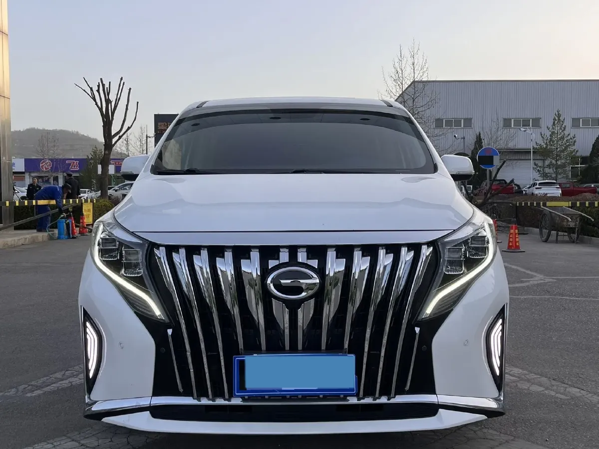 2021 GAC Trumpchi M8 2.0T 252HP L4 8AT,autocango,china used car exporter,china ev exporter,chinese used car exporter,chinese used ev exporter