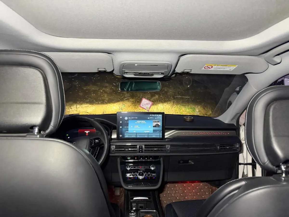 2022 Lincoln Corsair 2.0T 245HP L4 8AT,autocango,china used car exporter,china ev exporter,chinese used car exporter,chinese used ev exporter