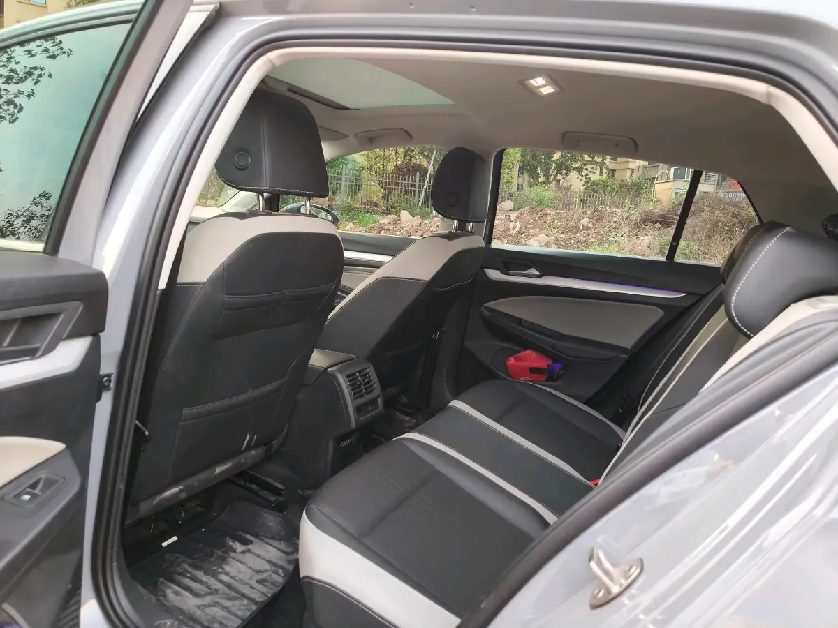 2021 Volkswagen Golf 1.4T 150HP L4 7DCT,autocango,china used car exporter,china ev exporter,chinese used car exporter,chinese used ev exporter