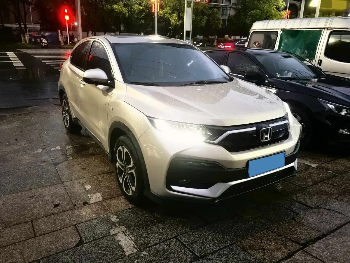 2021 Honda XR-V 1.5L 131HP L4 CVT,autocango,china used car exporter,china ev exporter,chinese used car exporter,chinese used ev exporter
