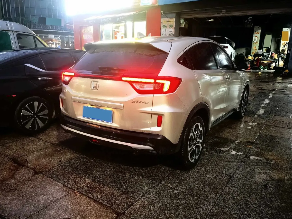 2021 Honda XR-V 1.5L 131HP L4 CVT,autocango,china used car exporter,china ev exporter,chinese used car exporter,chinese used ev exporter