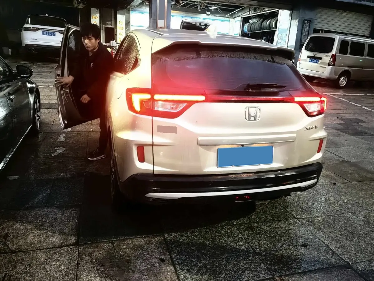 2021 Honda XR-V 1.5L 131HP L4 CVT,autocango,china used car exporter,china ev exporter,chinese used car exporter,chinese used ev exporter