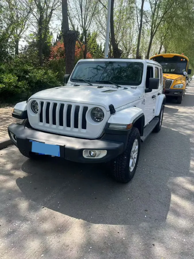 2019 Jeep Wrangler 2.0T 266HP L4 8AT,autocango,china used car exporter,china ev exporter,chinese used car exporter,chinese used ev exporter