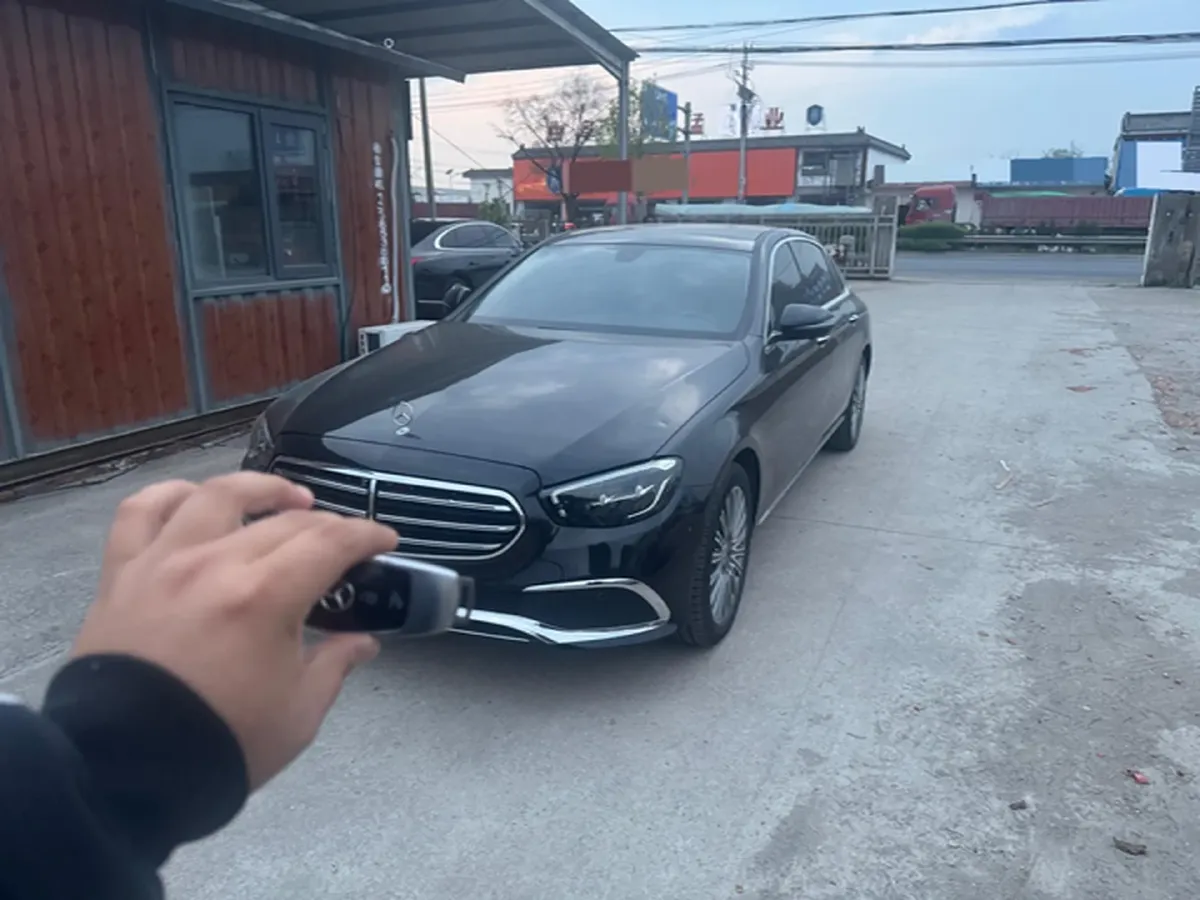 2022 Mercedes-Benz E Class 2.0T 258HP L4 9AT,autocango,china used car exporter,china ev exporter,chinese used car exporter,chinese used ev exporter