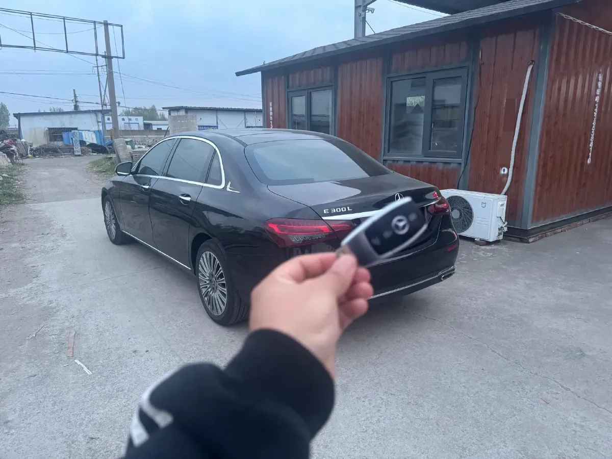 2022 Mercedes-Benz E Class 2.0T 258HP L4 9AT,autocango,china used car exporter,china ev exporter,chinese used car exporter,chinese used ev exporter