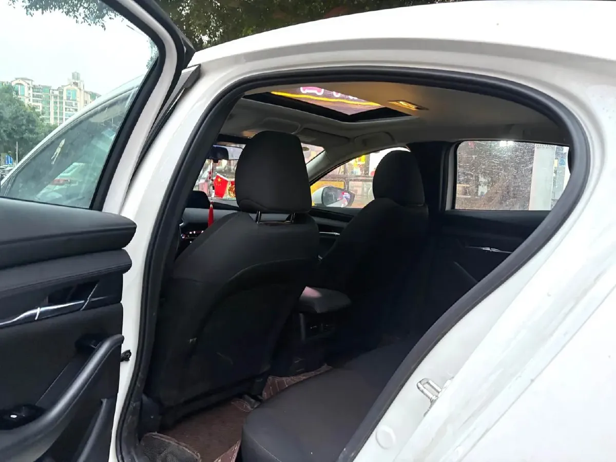 2023 Mazda 3 Axela 2.0L 158HP L4 6AT,autocango,china used car exporter,china ev exporter,chinese used car exporter,chinese used ev exporter