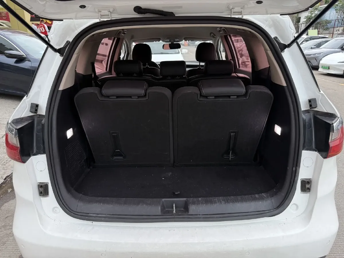 2017 BYD Song MAX 1.5T 154HP L4 6DCT,autocango,china used car exporter,china ev exporter,chinese used car exporter,chinese used ev exporter